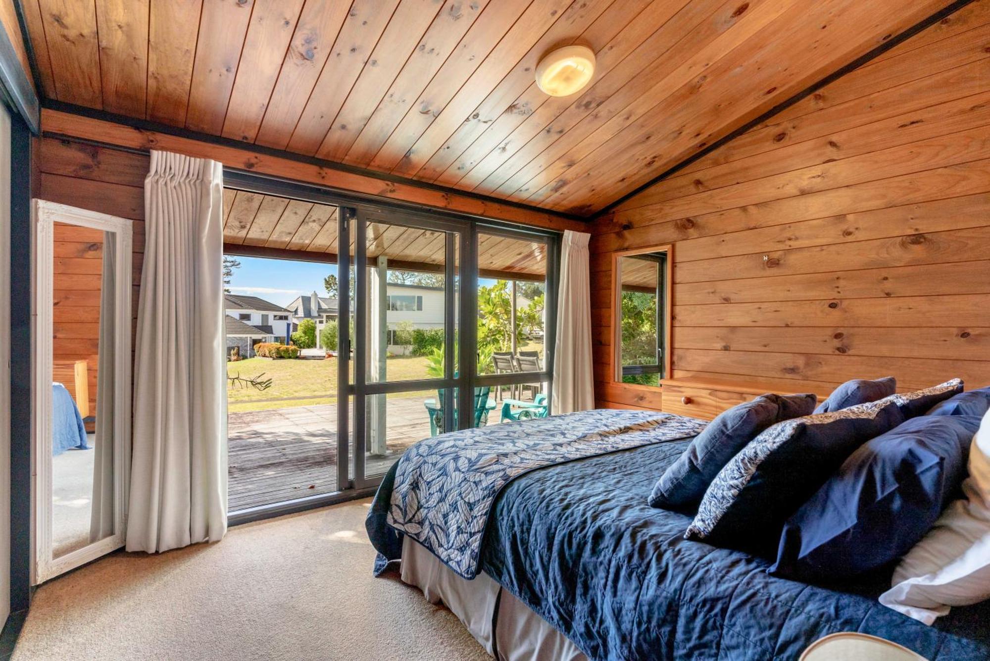 Pauanui Beach House Suntrap Ngoại thất bức ảnh